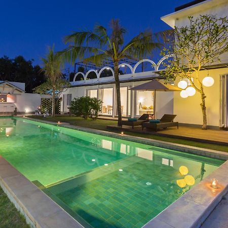 Villa Hasian Jimbaran Exterior foto